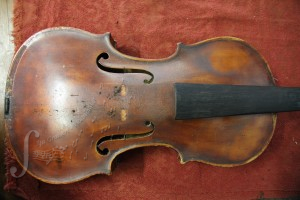 Before A Violin to be cleaned in the Ilja Grawert Violin shop in Brisbane