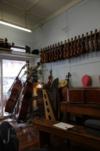 Ilja Grawerts Brisbane Violin shop