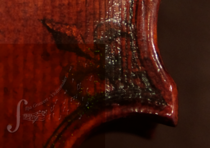 7/8 size beautiful Violin with Fleur de Lils Painting